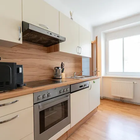 Charmante Wohnung In Leoben Leitendorf Exterior foto
