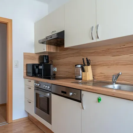 Charmante Wohnung In Leoben Leitendorf Exterior foto